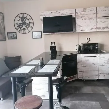 Balatoni Nyar Apartman Апартаменты *