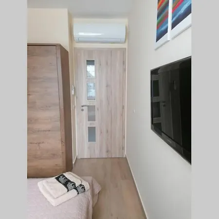 Апартаменты Balatoni Nyar Apartman